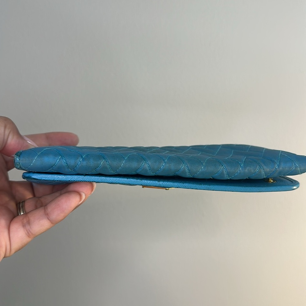 Prada Blue Wallet pre loved - Picture 7 of 10
